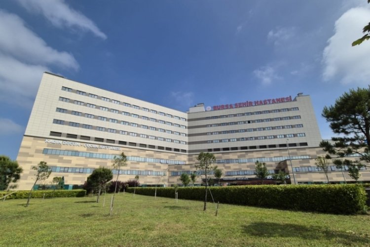 Bursa Şehir Hastanesi'ndeki su fiyatlarına vatandaş tepkili!