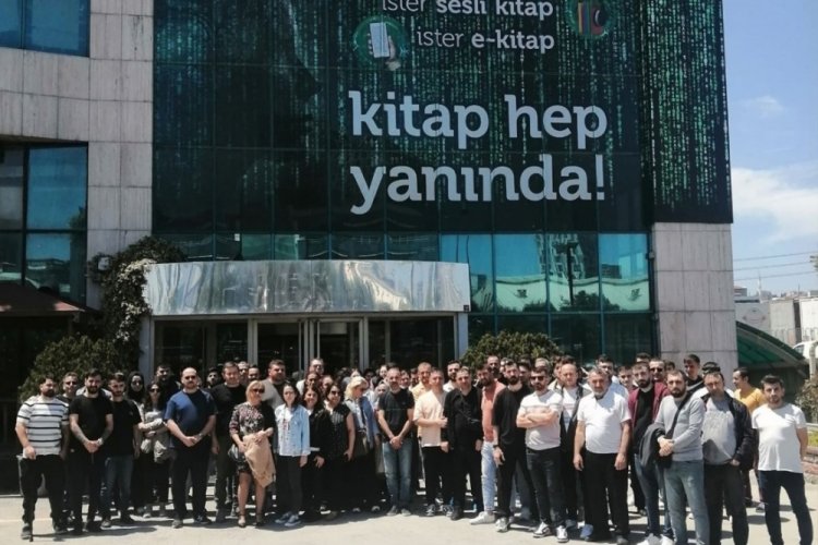 Kitapyurdu'ndan isyan! Kapısına m&uuml;h&uuml;r vuruldu