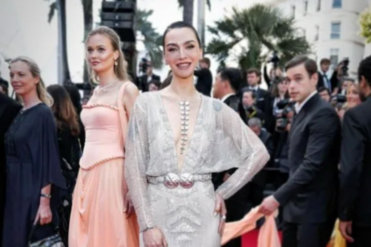 Birce Akalay'dan Esra Dermancıoğlu'na yanıt