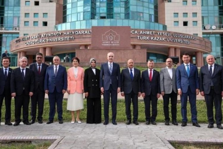 TBMM Başkanı Kurtulmuş: D&uuml;nyada barışı, insanların eşit olduğuna inananlar kurabilirler