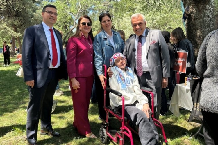 Engelliler Haftası Nil&uuml;fer'de dolu dolu ge&ccedil;ti