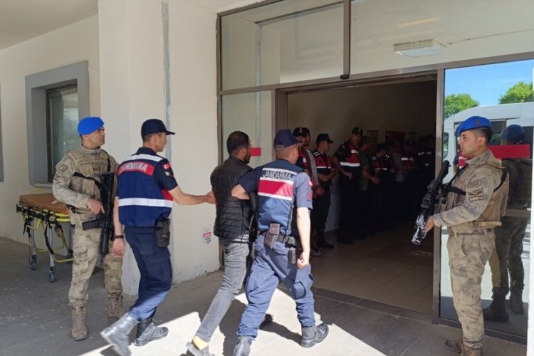 Tarihi eser ka&ccedil;ak&ccedil;ılarına 5 ilde operasyon: 13 g&ouml;zaltı
