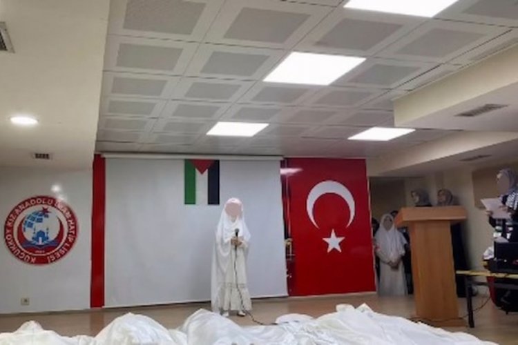 &Ccedil;EDES kapsamında bu defa &ccedil;ocukların &uuml;zerine kefen &ouml;rt&uuml;ld&uuml;