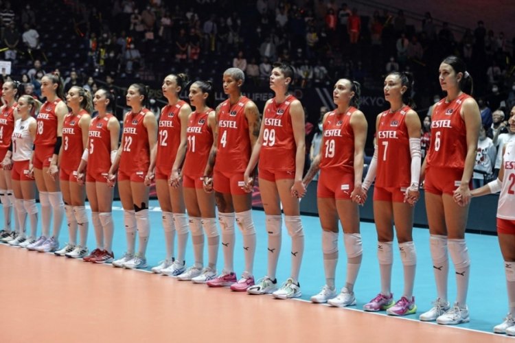 Filenin Sultanları d&uuml;nya sıralamasında da birinciliği korudu
