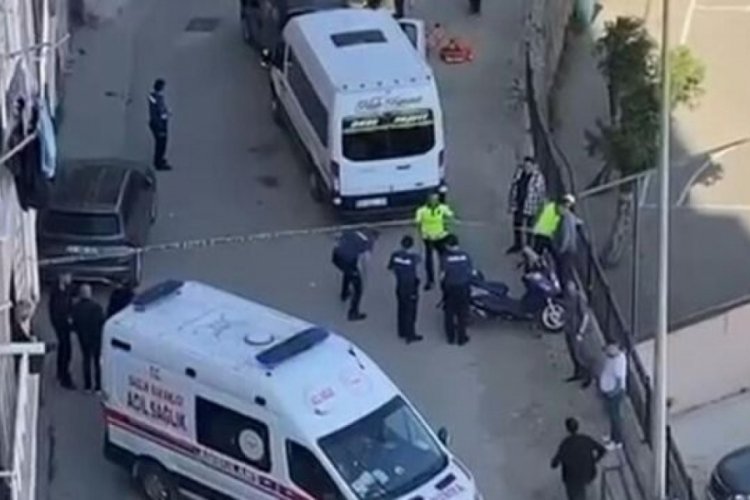 Rize'de iki yaşlı adam yol verme kavgasına tutuştu: Kavgada bir kişi öldü, bir kişi yaralandı