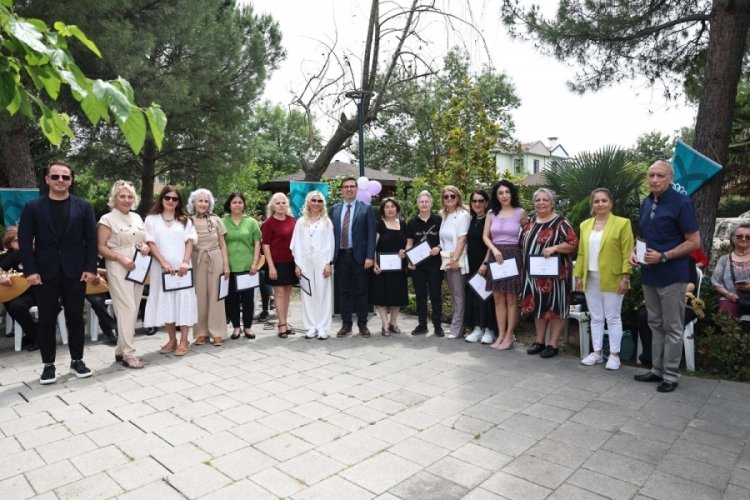 Olgun gen&ccedil;ler yetenekleriyle beğeni topladı