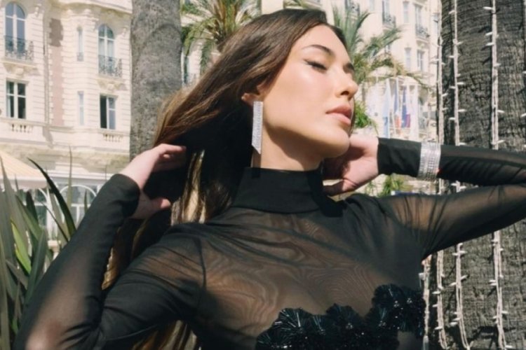 Dilan &Ccedil;i&ccedil;ek Deniz'in &ccedil;enesi olay oldu!