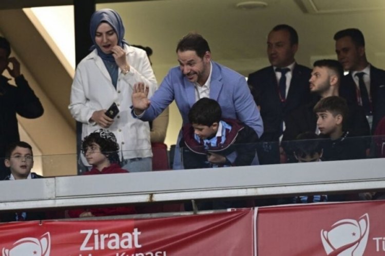 Berat Albayrak aylar sonra bir etkinlikte g&ouml;r&uuml;nt&uuml;lendi