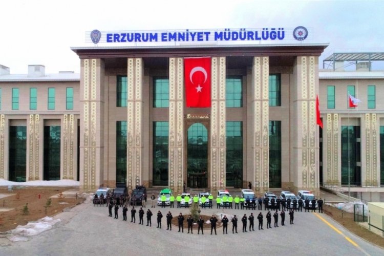 Erzurum polisinden fuhuş operasyonu: 8 gözaltı