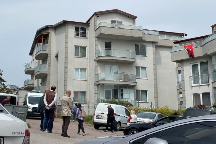 Kocaeli'de CHP'den il başkan adayı olan kişi evinde &ouml;l&uuml; bulundu