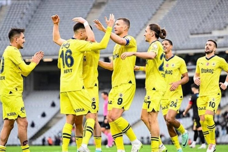 Fenerbah&ccedil;e şampiyonluk i&ccedil;in Konya'dan haber bekleyecek