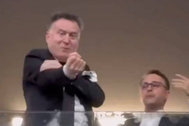Beşiktaş y&ouml;neticisi Kadir Kılı&ccedil;'tan Trabzonspor taraftarına "kol" hareketi!