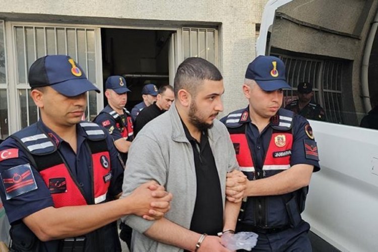 Zonguldak'ta apartman y&ouml;neticisini yaralayıp, eşini &ouml;ld&uuml;ren şahıs i&ccedil;in ağırlaştırılmış m&uuml;ebbet talebi