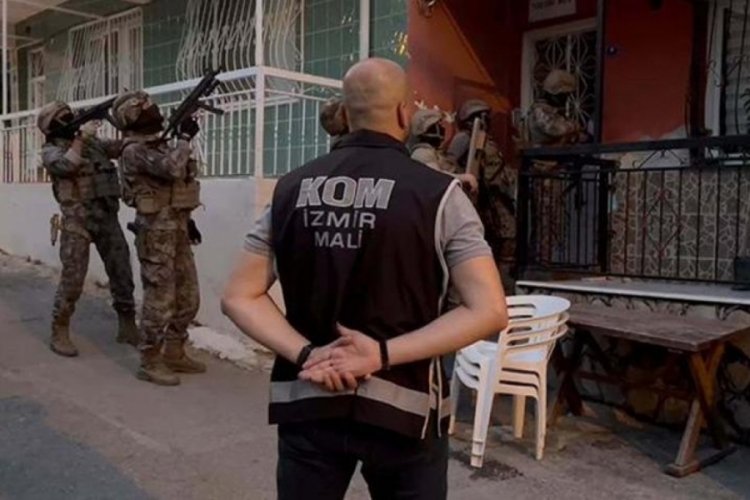 İzmir'de tefeci operasyonu! 40 g&ouml;zaltı