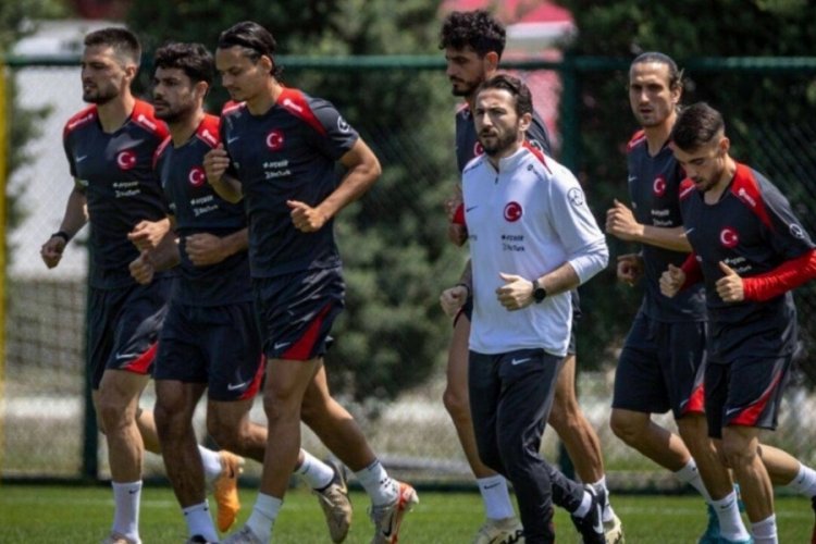 A Mill&icirc; Takım, Avrupa Şampiyonası i&ccedil;in hazırlıklara başladı
