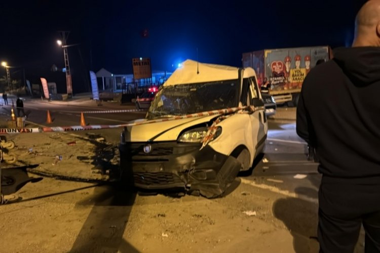 İstanbul'da feci kaza: 1 ölü, 3 yaralı