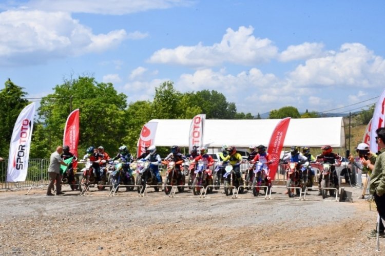 T&uuml;rkiye S&uuml;per Enduro Şampiyonası'nda İznik'te kupalar sahiplerini buldu
