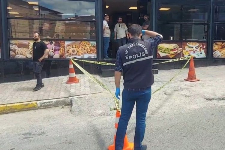 D&uuml;ğ&uuml;n konvoyunda havaya sıkılan kurşun, 13 yaşındaki &ccedil;ocuğa isabet etti