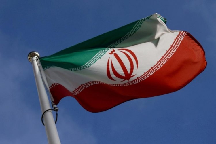 İran'da 12. dönemin yeni Meclis'i göreve başladı
