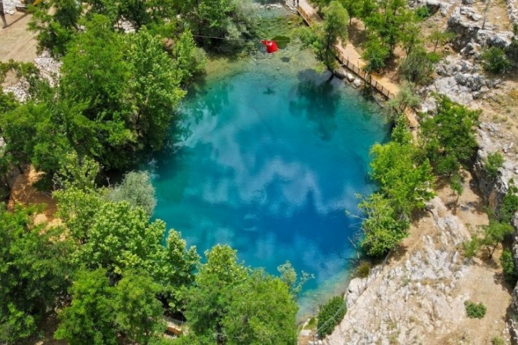 Kahramanmaraş'ta 250 metre aşağı inilen suyun dibi bulunamıyor