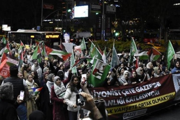 İsrail Başkonsolosluğu &ouml;n&uuml;nde Refah protestosu! '&Ouml;zg&uuml;r Filistin'