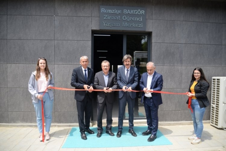 BU&Uuml;'ye Bursalı hayırseverden &Ouml;ğrenci Yaşam Merkezi