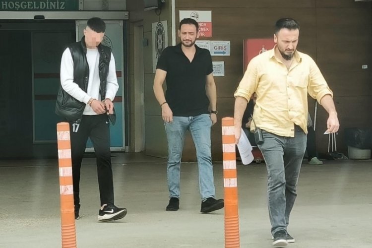 Bursa'da sosyal medyada tartıştığı kişiyi pompalı t&uuml;fekle yaraladı!