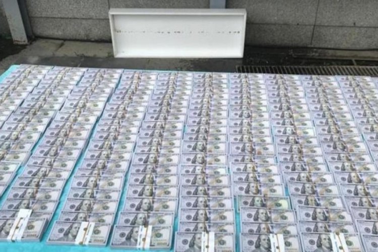 İstanbul'da sahte olduğu belirlenen 1 milyon 500 bin Amerikan doları ele ge&ccedil;irildi