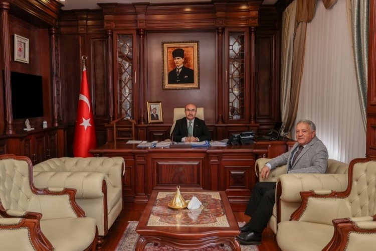 Bursa Valisi Demirtaş, Beytullah Baybunar'ı kabul etti