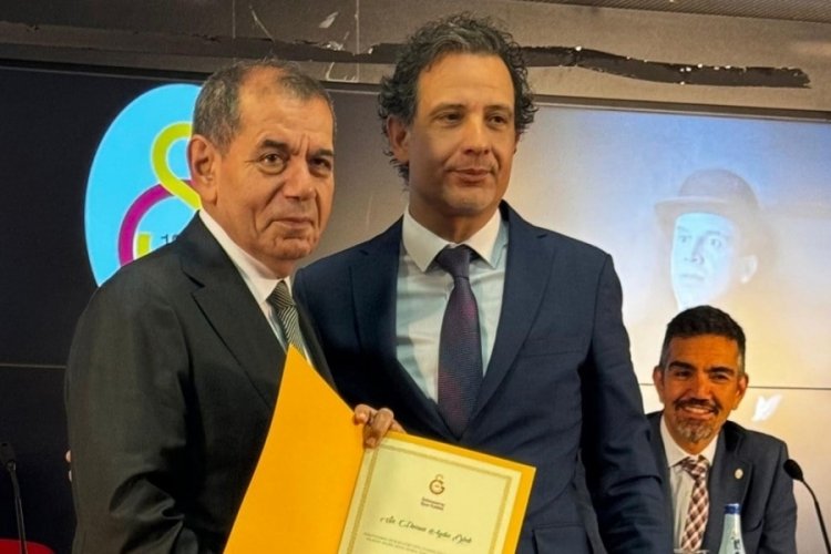 Galatasaray'da y&ouml;netim mazbatalarını aldı
