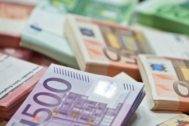 T&uuml;rk Eximbank, 1 milyar euroluk kredi anlaşması imzaladı