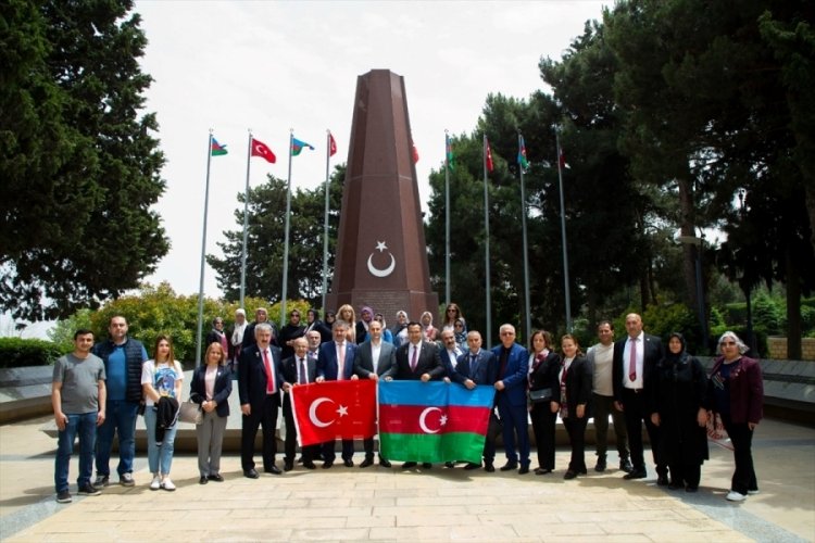 Bursalı şehit ailelerinden Azerbaycan'a ziyaret