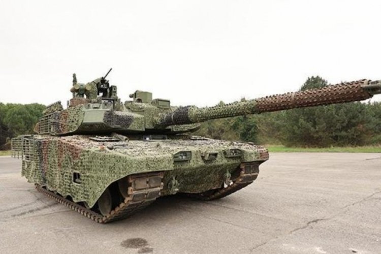SSB Başkanı G&ouml;rg&uuml;n Altay tankının seri &uuml;retime ge&ccedil;eceği m&uuml;jdeledi