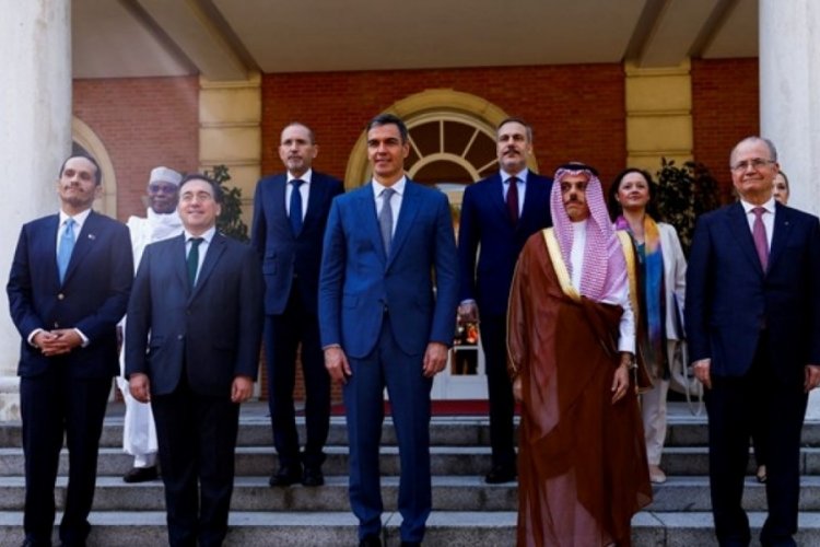 İspanya'da Filistin zirvesi
