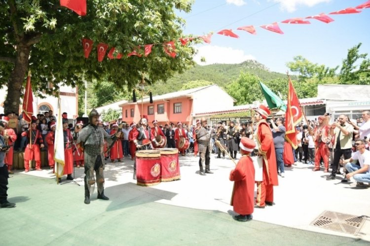 Barakfakih Hazretleri, Bursa'da kabri başında anıldı