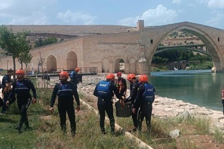 Diyarbakır'da AFAD personellerine selde hızlı ve etkin m&uuml;dahale eğitimi