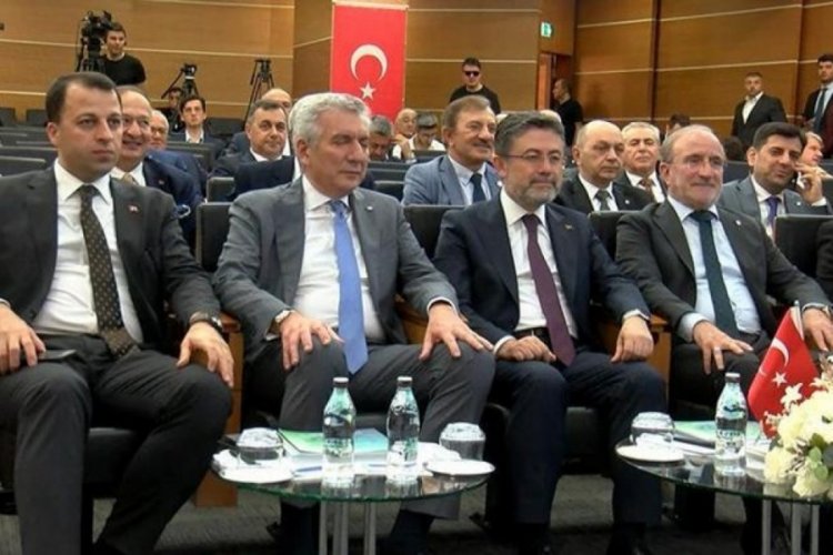 Bakan Yumaklı: &Ccedil;ift&ccedil;ilerimize kredilerde y&uuml;zde 15 ilave faiz indirimi sağlıyoruz