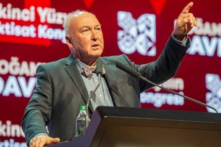 Ahmet Ercan fay hattını işaret etti, ilçeleri sıraladı: 7.3'lik depremle kükreyerek...