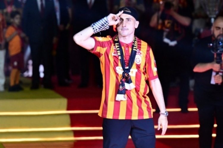 Kerem Akt&uuml;rkoğlu'na iki talip