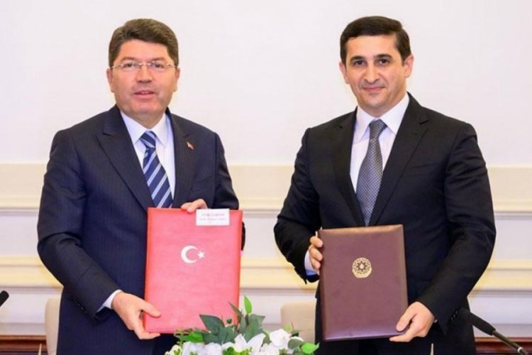 Adalet Bakanı Yılmaz Tun&ccedil;, Azerbaycanlı mevkidaşı ile g&ouml;r&uuml;şt&uuml;