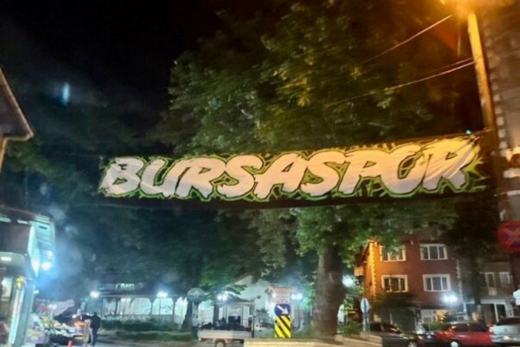 Bursa'da bayrak seferberliği dalga dalga yayılıyor