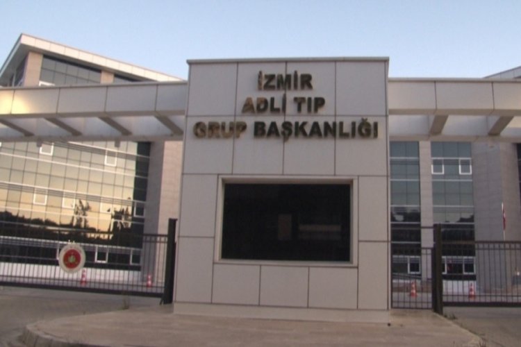 İzmir'de gece saatlerinde kanlı infaz