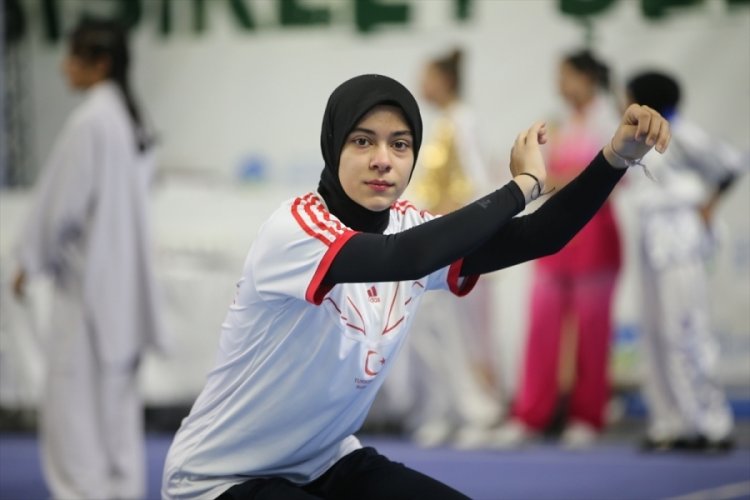 Ayşe Sude Aky&uuml;z, 9 d&uuml;nya şampiyonluğu bulunan ablasını ge&ccedil;mek istiyor