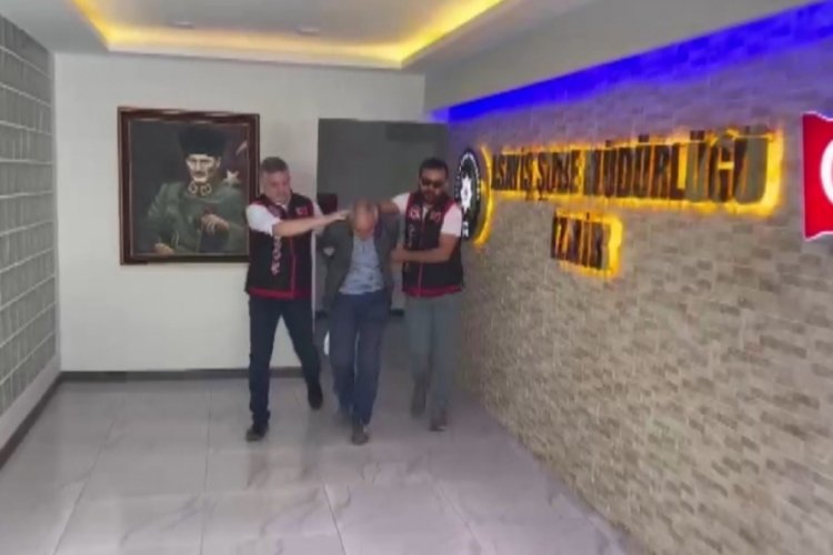İzmir'de evde k&ouml;pek besleme kavgasında tartıştığı oğlunu &ouml;ld&uuml;ren baba tutuklandı