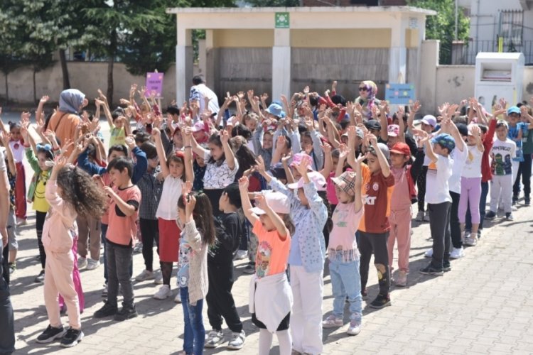 Bursa Yenişehir'de Geleneksel &Ccedil;ocuk Oyunları Şenliği!