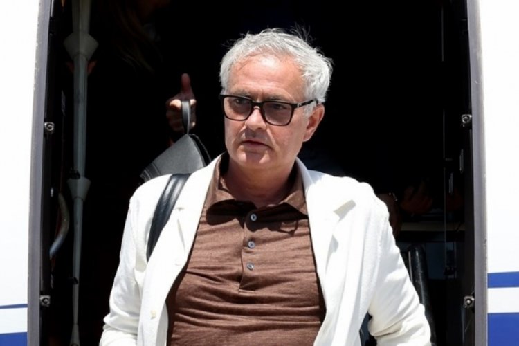 Mourinho, Fenerbah&ccedil;e i&ccedil;in İstanbul'da