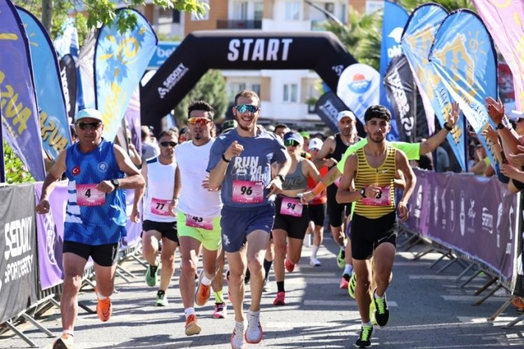 Avşa maratonu yine nefes kesti