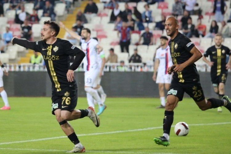Iğdır FK, Trendyol 1. Lig'e y&uuml;kseldi