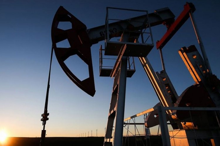 Petrol fiyatları haftaya d&uuml;ş&uuml;şle başladı