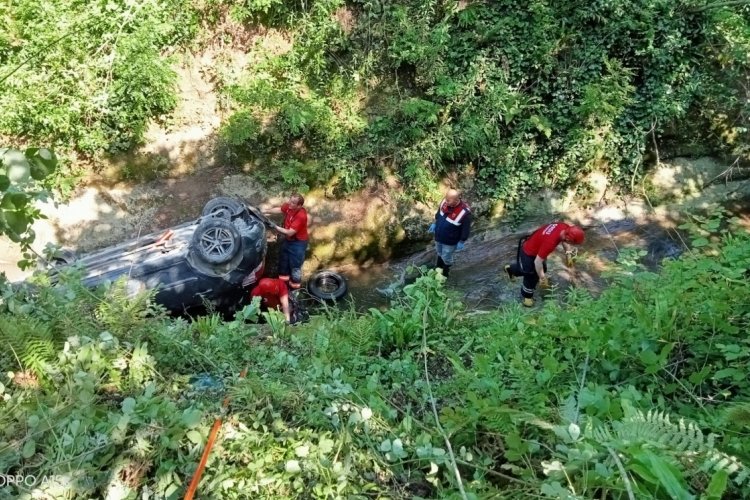Ordu'da feci can kaybı! Otomobil u&ccedil;uruma yuvarlandı